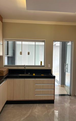 Casa à venda com 306m², 5 quartos e 3 vagasCozinha
