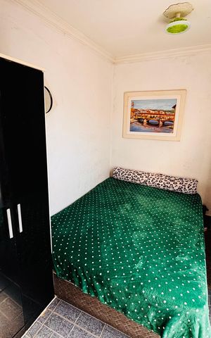 Casa à venda com 120m², 4 quartos e 1 vaga Casa à venda com 120m², 4 quartos e 1 vagaQuarto