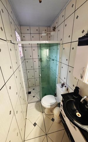 Casa à venda com 120m², 4 quartos e 1 vaga Casa à venda com 120m², 4 quartos e 1 vagaBanheiro suíte