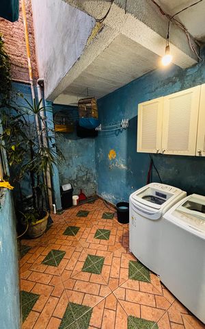 Casa à venda com 120m², 4 quartos e 1 vaga Casa à venda com 120m², 4 quartos e 1 vagaLavanderia