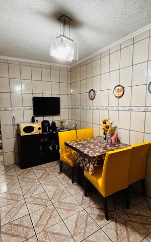 Casa à venda com 120m², 4 quartos e 1 vaga Casa à venda com 120m², 4 quartos e 1 vagaCozinha