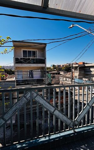 Casa à venda com 120m², 4 quartos e 1 vaga Casa à venda com 120m², 4 quartos e 1 vagaVaranda quarto