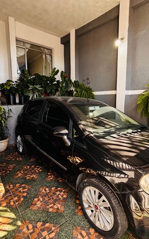Casa à venda com 120m², 4 quartos e 1 vaga Casa à venda com 120m², 4 quartos e 1 vagaGaragem