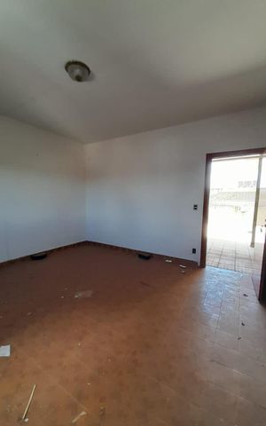 Apartamento para alugar com 250m², 4 quartos e 1 vaga Apartamento para alugar com 250m², 4 quartos e 1 vagaSala