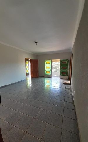 Apartamento para alugar com 250m², 4 quartos e 1 vaga Apartamento para alugar com 250m², 4 quartos e 1 vagaSala