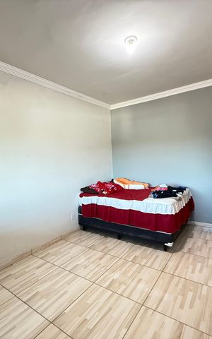 Casa à venda com 332m², 6 quartos e 4 vagasQuarto
