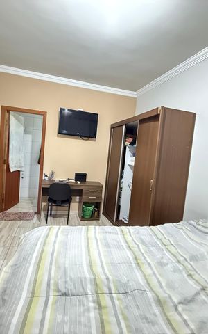 Casa à venda com 332m², 6 quartos e 4 vagasCasa 2 -Suíte 