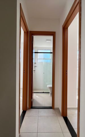 Apartamento para alugar com 50m², 2 quartos e 1 vaga Apartamento para alugar com 50m², 2 quartos e 1 vagaCorredor quartos e banheiro