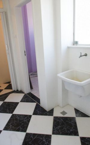 Apartamento para alugar com 87m², 3 quartos e 1 vagaÁrea de Serviço