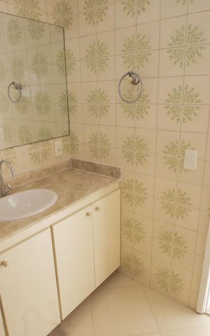 Apartamento para alugar com 87m², 3 quartos e 1 vagaBanheiro