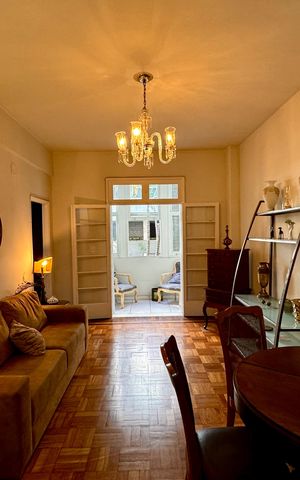 Apartamento para alugar com 123m², 3 quartos e sem vaga