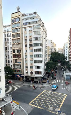 Apartamento à venda com 130m², 2 quartos e 1 vaga