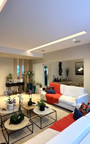 Apartamento à venda com 130m², 2 quartos e 1 vaga