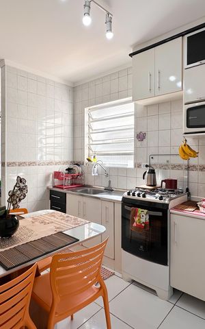 Apartamento à venda com 60m², 2 quartos e 1 vaga Apartamento à venda com 60m², 2 quartos e 1 vagaCozinha