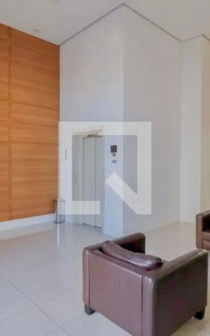 Apartamento à venda com 88m², 2 quartos e 2 vagas Apartamento à venda com 88m², 2 quartos e 2 vagasHall de entrada