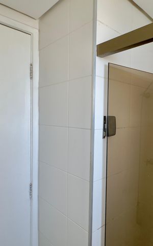 Apartamento à venda com 88m², 2 quartos e 2 vagas Apartamento à venda com 88m², 2 quartos e 2 vagasBanheiro da Suíte 1