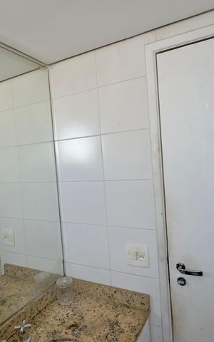 Apartamento à venda com 88m², 2 quartos e 2 vagas Apartamento à venda com 88m², 2 quartos e 2 vagasBanheiro da Suíte 1