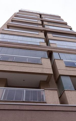 Apartamento à venda com 120m², 3 quartos e 3 vagas Apartamento à venda com 120m², 3 quartos e 3 vagasFachada