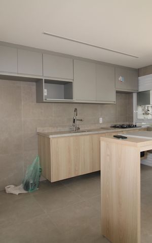 Apartamento à venda com 100m², 3 quartos e 2 vagasSala / Cozinha