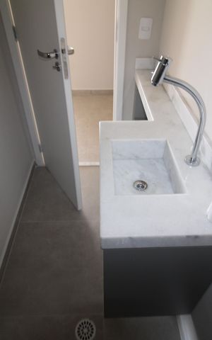 Apartamento à venda com 100m², 3 quartos e 2 vagasBanheiro 2