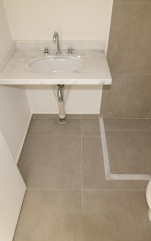 Apartamento para alugar com 70m², 2 quartos e 2 vagasBanheiro 2