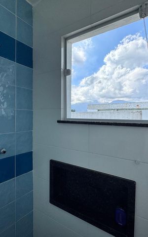 Casa de condomínio à venda com 180m², 3 quartos e 2 vagas Casa de condomínio à venda com 180m², 3 quartos e 2 vagasBanheiro Social