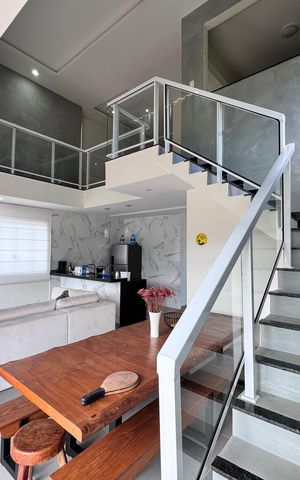 Casa de condomínio à venda com 180m², 3 quartos e 2 vagas Casa de condomínio à venda com 180m², 3 quartos e 2 vagasSala