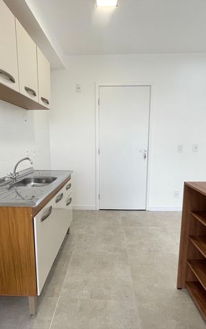 Apartamento para alugar com 38m², 1 quarto e sem vaga Apartamento para alugar com 38m², 1 quarto e sem vagaCozinha e Área de Serviço