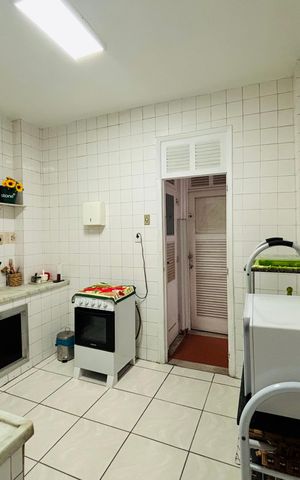 Apartamento à venda com 160m², 3 quartos e 1 vaga