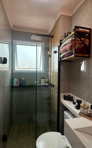 Apartamento à venda com 56m², 2 quartos e 1 vaga Apartamento à venda com 56m², 2 quartos e 1 vagaBanheiro