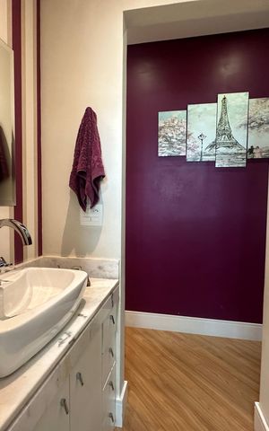 Apartamento à venda com 56m², 2 quartos e 1 vaga Apartamento à venda com 56m², 2 quartos e 1 vagaLavabo