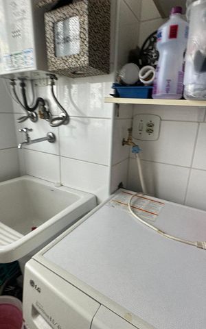Apartamento à venda com 56m², 2 quartos e 1 vaga Apartamento à venda com 56m², 2 quartos e 1 vagaÁrea de Serviço