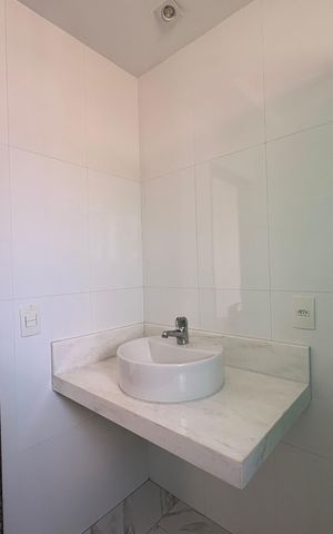 Apartamento à venda com 70m², 2 quartos e 1 vaga Apartamento à venda com 70m², 2 quartos e 1 vagaBanheiro suíte