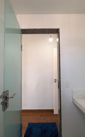 Apartamento à venda com 70m², 2 quartos e 1 vaga Apartamento à venda com 70m², 2 quartos e 1 vagaBanheiro suíte