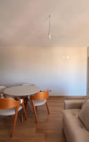 Apartamento à venda com 70m², 2 quartos e 1 vaga Apartamento à venda com 70m², 2 quartos e 1 vagaSala