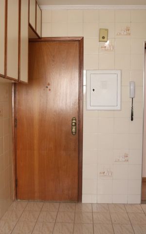 Apartamento para alugar com 80m², 3 quartos e 2 vagasCozinha