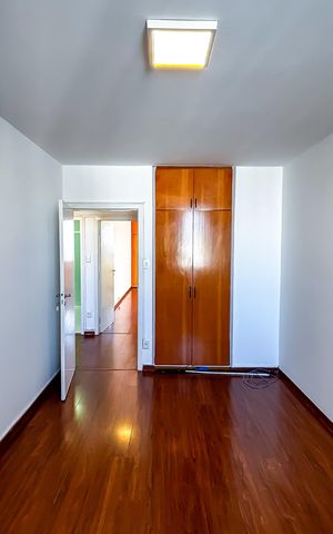 Apartamento para alugar com 135m², 3 quartos e 1 vaga