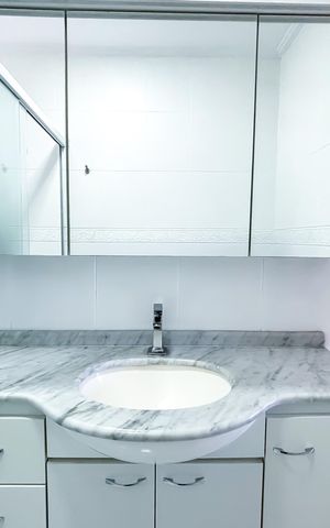 Apartamento para alugar com 135m², 3 quartos e 1 vaga