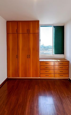 Apartamento para alugar com 135m², 3 quartos e 1 vaga