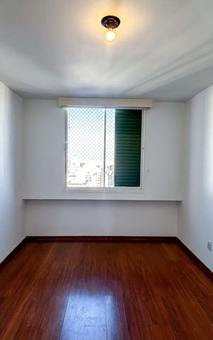 Apartamento para alugar com 135m², 3 quartos e 1 vaga
