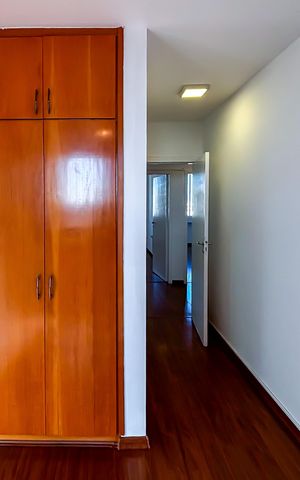 Apartamento para alugar com 135m², 3 quartos e 1 vaga