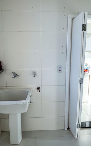 Apartamento para alugar com 135m², 3 quartos e 1 vaga