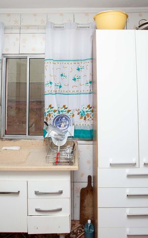 Casa à venda com 197m², 4 quartos e 2 vagasCasa 2 - Cozinha