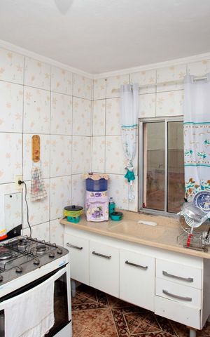 Casa à venda com 197m², 4 quartos e 2 vagasCasa 2 - Cozinha