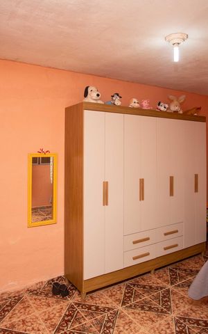 Casa à venda com 197m², 4 quartos e 2 vagasCasa 2 - Quarto