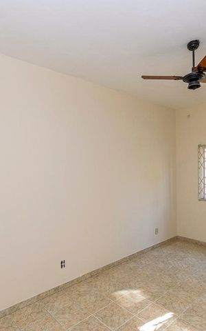 Casa para alugar com 70m², 2 quartos e sem vaga Casa para alugar com 70m², 2 quartos e sem vagaQuarto