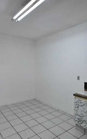 Casa para alugar com 80m², 2 quartos e 1 vagaCozinha