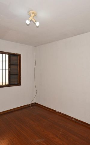 Casa para alugar com 80m², 2 quartos e 1 vagaQuarto 1