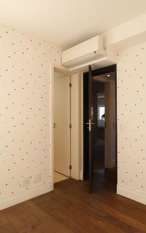 Apartamento à venda com 131m², 2 quartos e 2 vagasSuíte 1