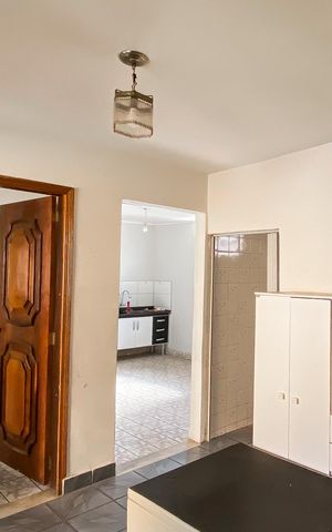 Casa à venda com 252m², 2 quartos e 2 vagasQuarto 